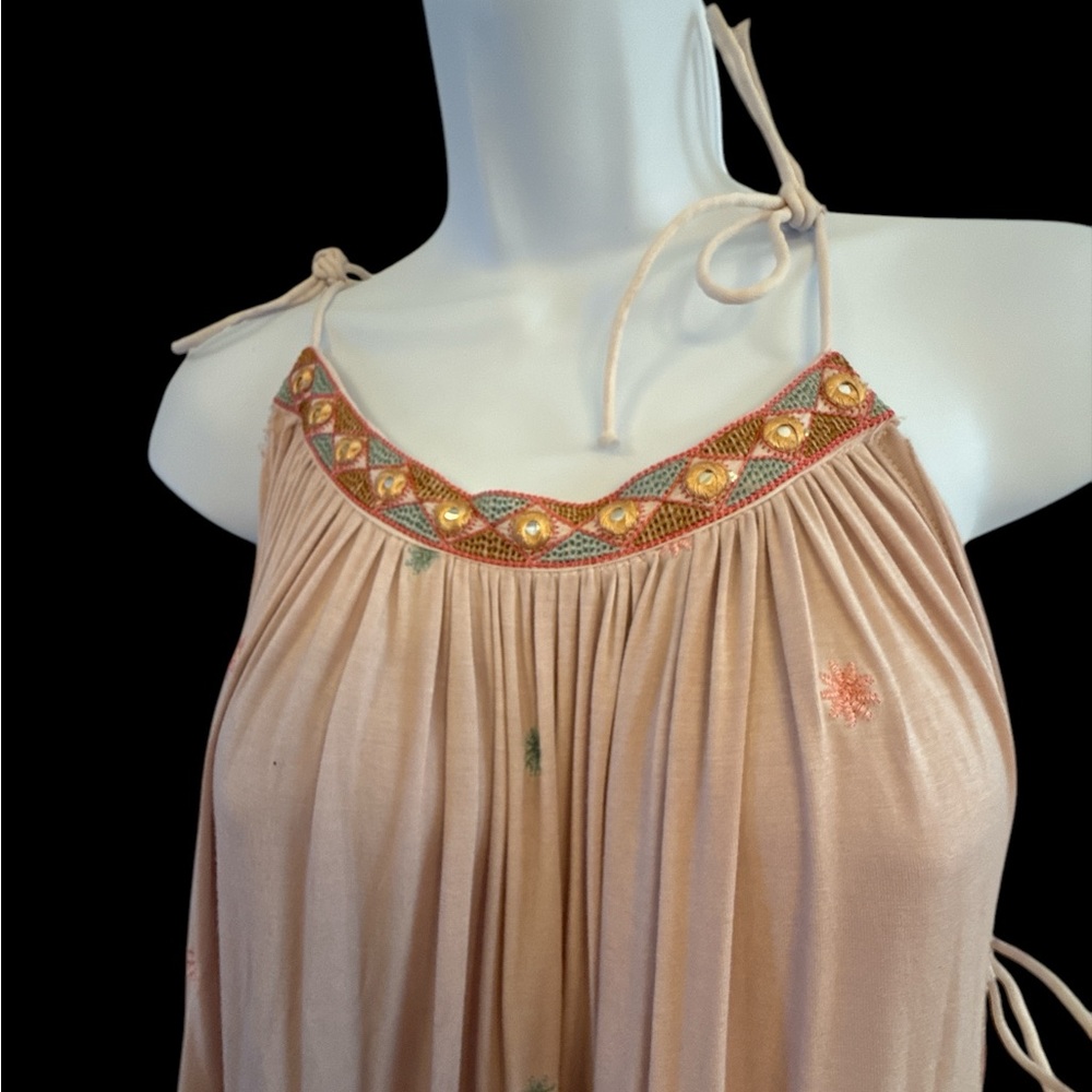 Nahesa Luxe Boho Chic Embroidered Top NWOT - Picture 2 of 7